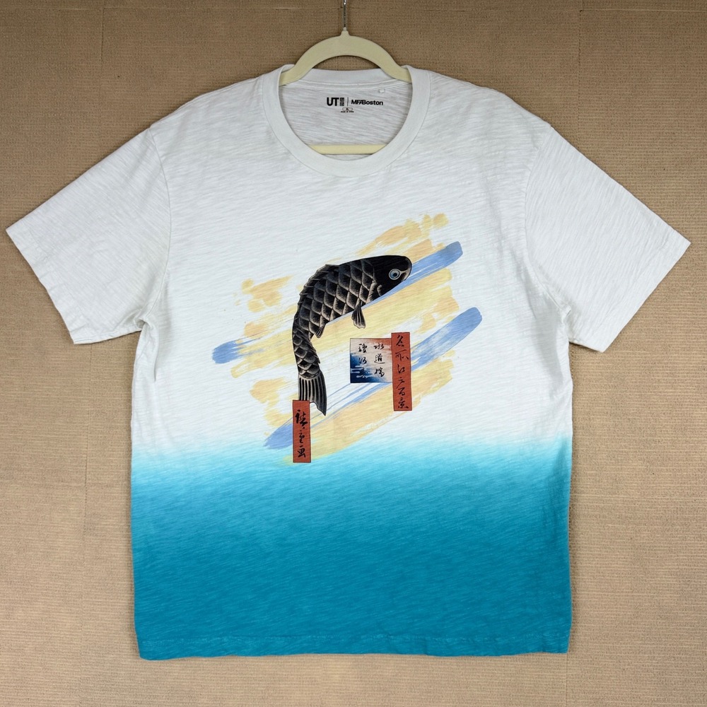Uniqlo UT MFA Boston Men XL White Blue Ombre Japanese Carp Fish Graphic T-Shirt